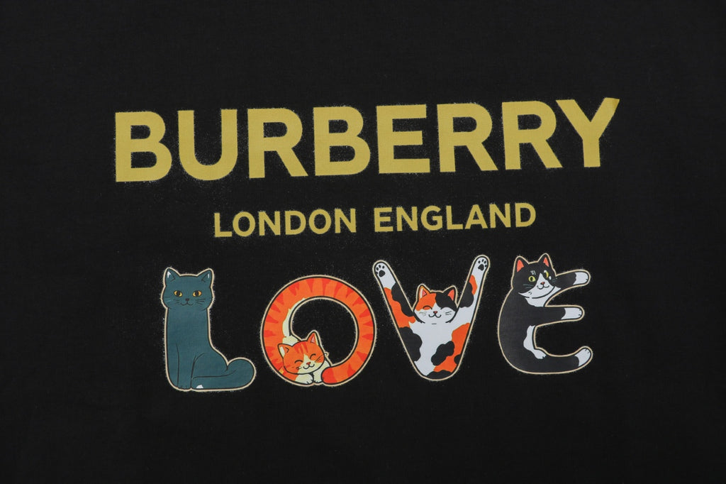 Burberry LOVE Cat Print Short Sleeve T-Shirt – Black