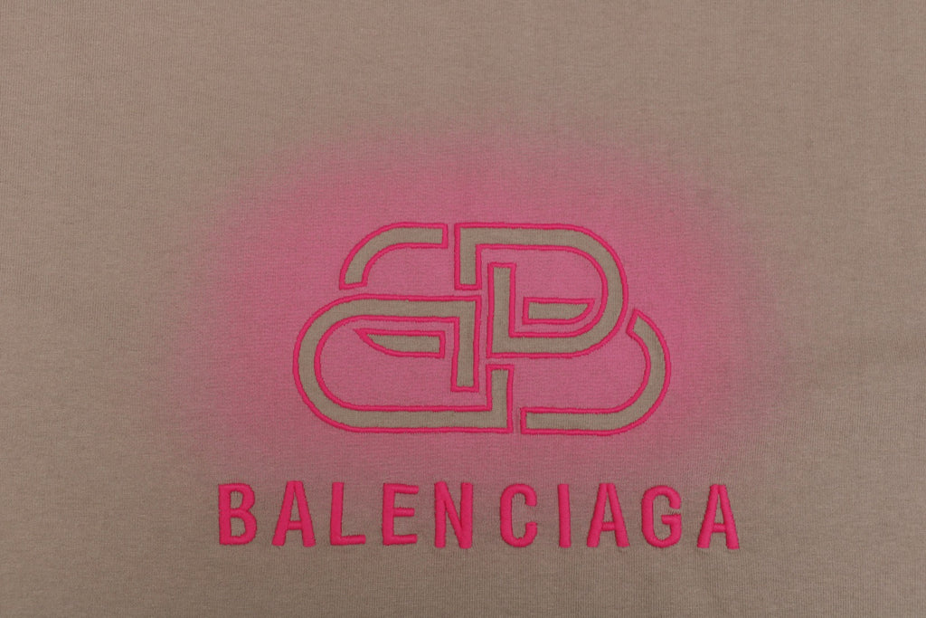 Balenciaga 25SS BB Logo Embroidered Tee – Khaki / Pink