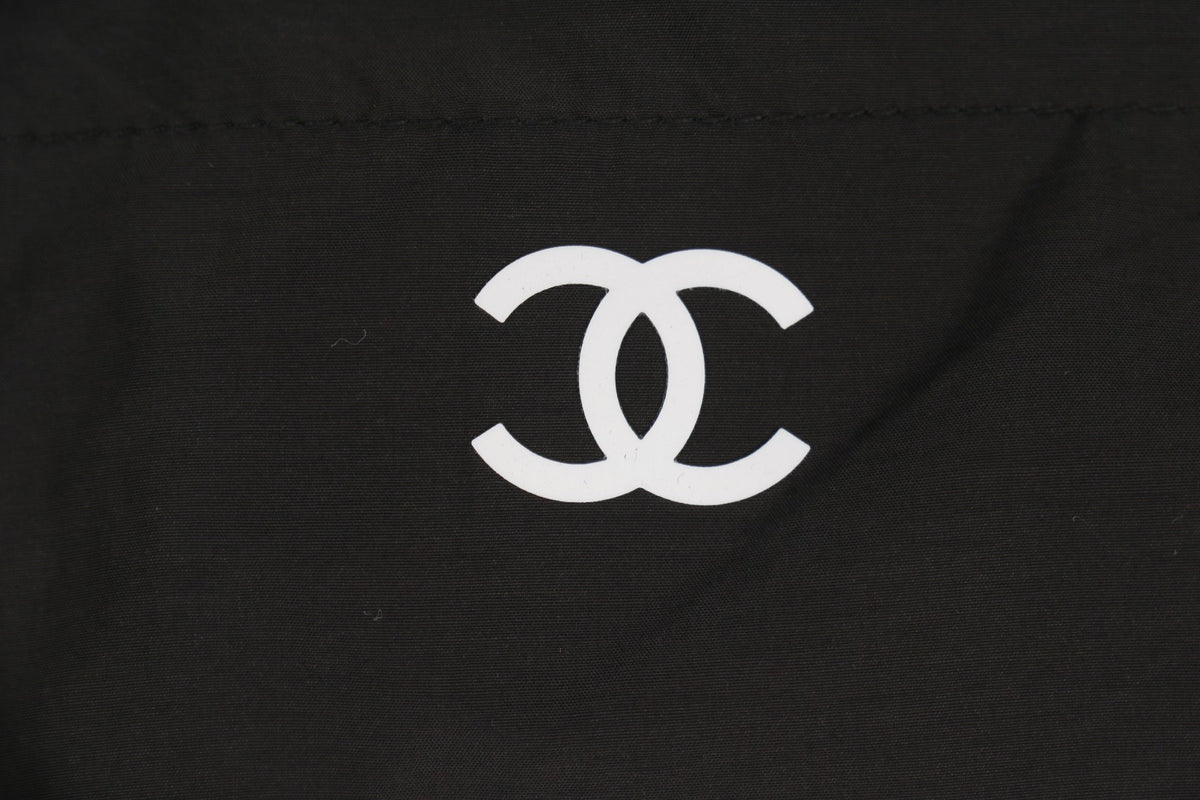 Chanel CC Mini Logo Embroidered Shorts – Black