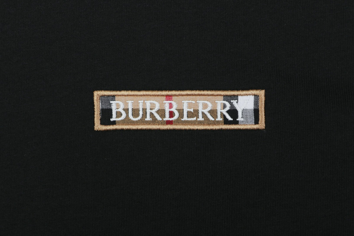 Burberry Vintage Check Sleeve Patchwork Embroidered Badge T-Shirt – Black