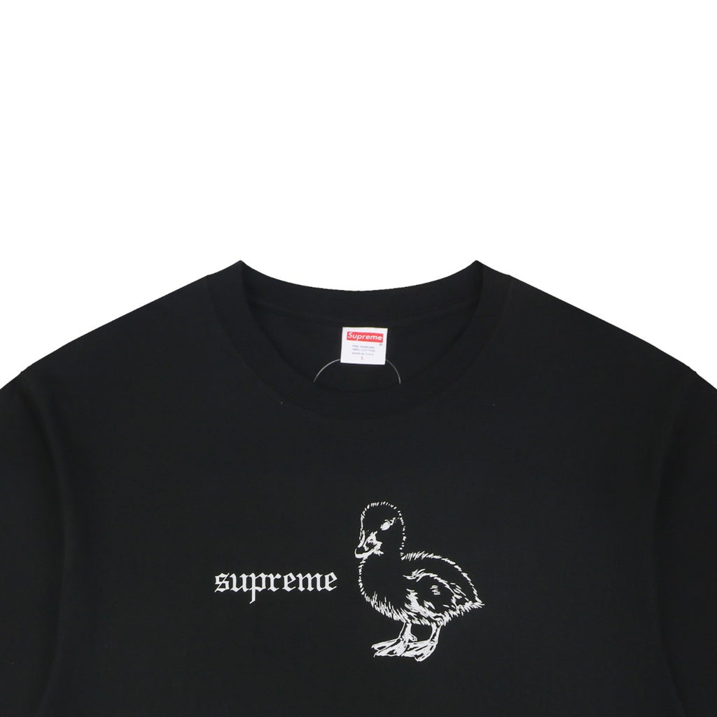 Supreme Duckling Graphic Print Short Sleeve Tee – Black